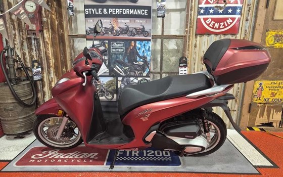 Gebrauchtmotorrad Honda SH350i - Bild 2