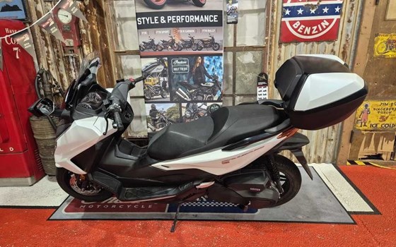 Gebrauchtmotorrad Honda Forza 350 - Bild 7