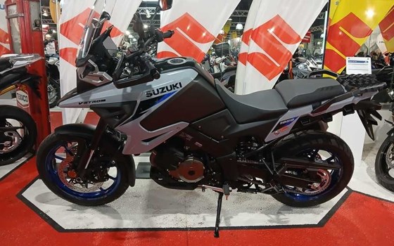 Gebrauchtmotorrad Suzuki V-Strom 1050 - Bild 2