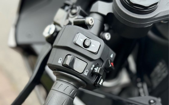 Neufahrzeug Kawasaki Ninja ZX-6R - Bild 13