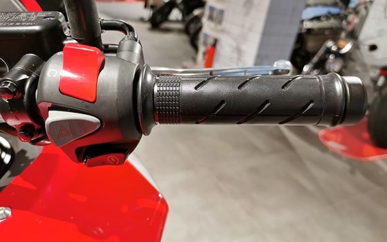 Gebrauchtmotorrad Honda NX500 - Bild 8