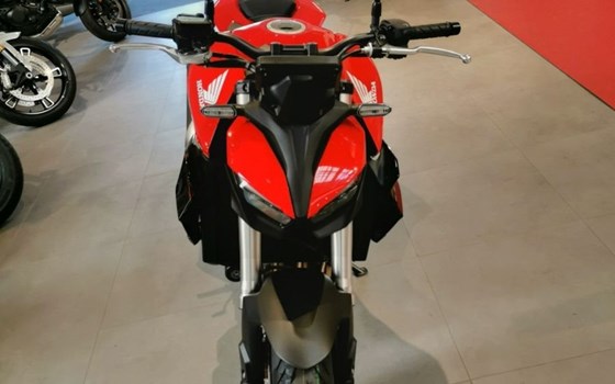 Gebrauchtmotorrad Honda CB1000 Hornet - Bild 7