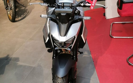 Gebrauchtmotorrad Honda CB750 Hornet - Bild 4