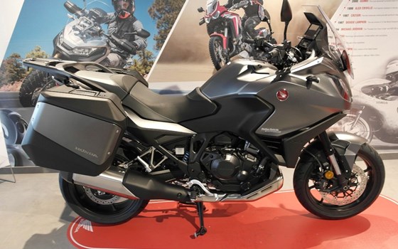 Gebrauchtmotorrad Honda NT1100 - Bild 10