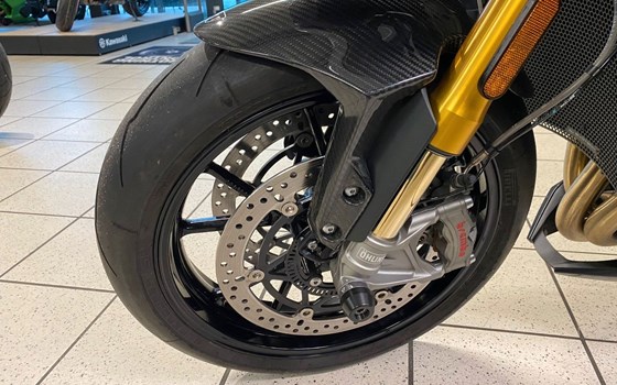 Gebrauchtmotorrad Triumph Speed Triple 1200 RR - Bild 12