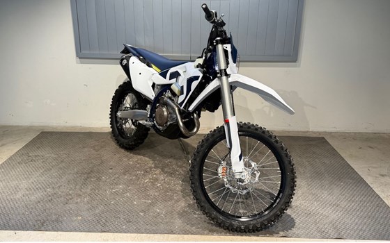 Neufahrzeug Husqvarna FE 501 - Bild 1