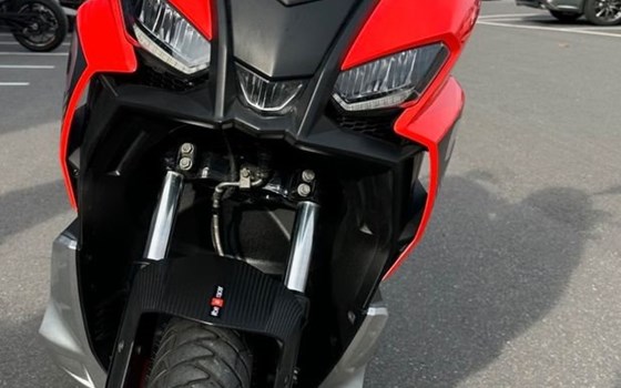 Gebrauchtmotorrad Aprilia SR GT 125 - Bild 2