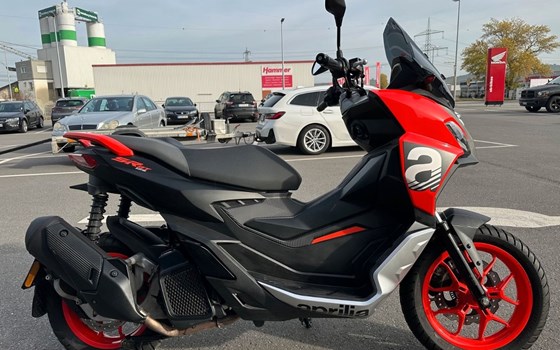 Gebrauchtmotorrad Aprilia SR GT 125 - Bild 3