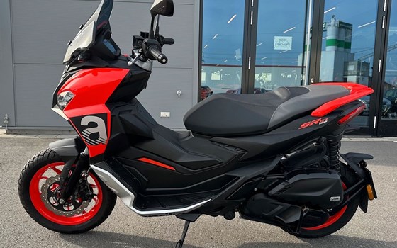 Gebrauchtmotorrad Aprilia SR GT 125 - Bild 5