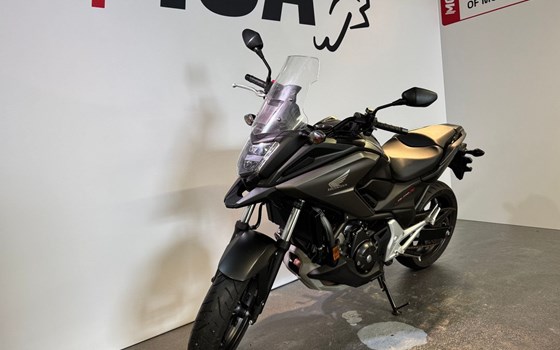 Gebrauchtmotorrad Honda NC750X DCT - Bild 6