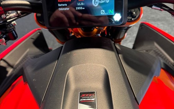 Gebrauchtmotorrad KTM 1390 Super Duke R EVO - Bild 4