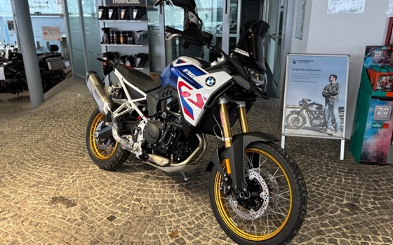 Gebrauchtmotorrad BMW F 900 GS - Bild 3