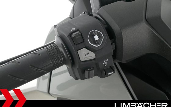 Gebrauchtmotorrad Honda Forza 350 - Bild 21