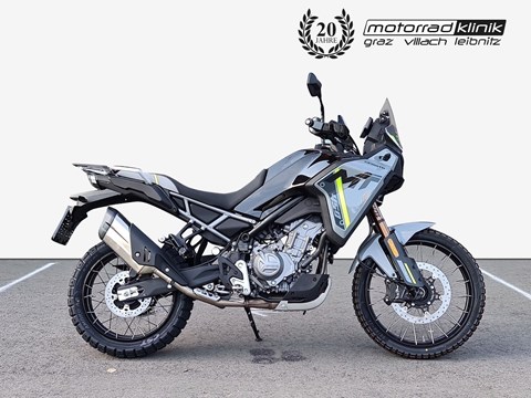 CFMOTO 450MT