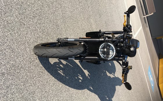 Gebrauchtmotorrad Husqvarna Vitpilen 701 - Bild 3