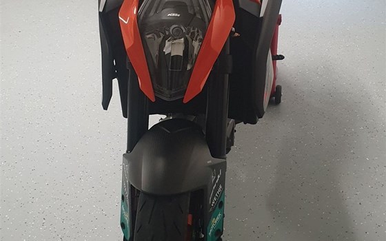 Gebrauchtmotorrad KTM 1290 Super Duke R - Bild 6