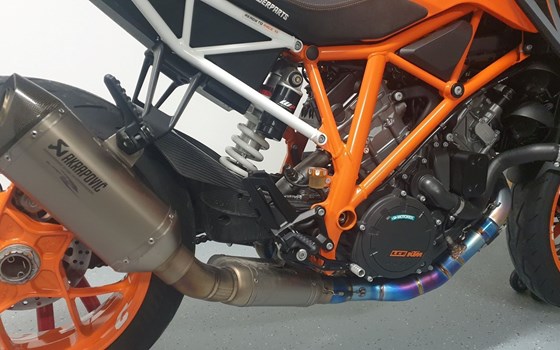 Gebrauchtmotorrad KTM 1290 Super Duke R - Bild 8