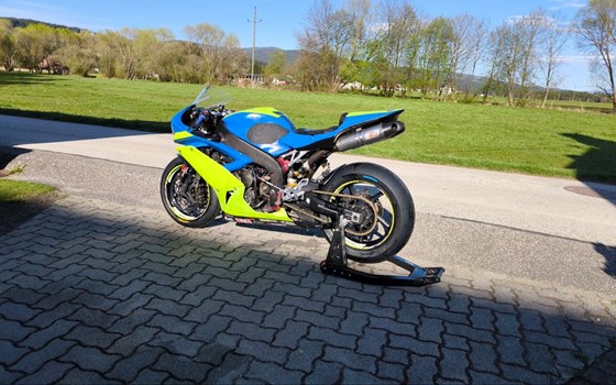 Gebrauchtmotorrad Yamaha R1 - Bild 3
