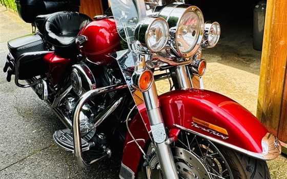 Gebrauchtmotorrad Harley-Davidson Road King Classic FLHRC - Bild 6