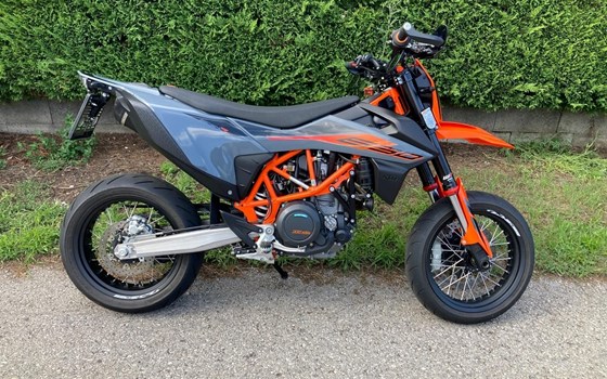Gebrauchtmotorrad KTM 690 SMC R - Bild 1