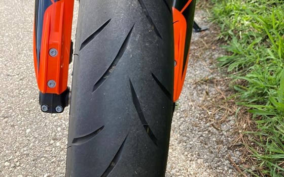 Gebrauchtmotorrad KTM 690 SMC R - Bild 9