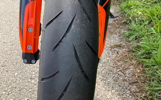 Gebrauchtmotorrad KTM 690 SMC R - Bild 9