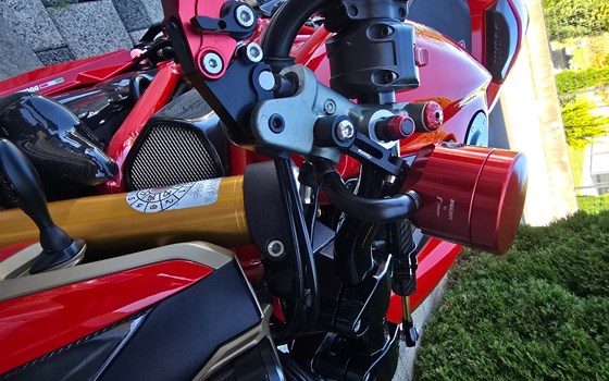 Gebrauchtmotorrad Ducati Streetfighter S - Bild 11