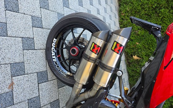 Gebrauchtmotorrad Ducati Streetfighter S - Bild 3