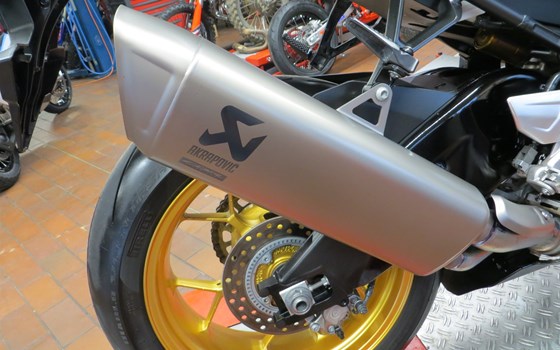 Gebrauchtmotorrad Honda CBR1000RR-R Fireblade SP - Bild 3