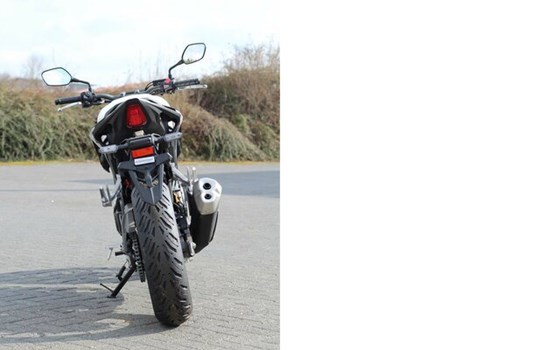 Gebrauchtmotorrad Honda CB500 Hornet - Bild 10