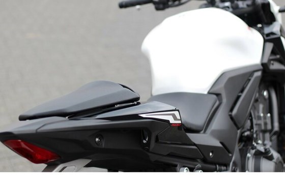 Gebrauchtmotorrad Honda CB500 Hornet - Bild 5