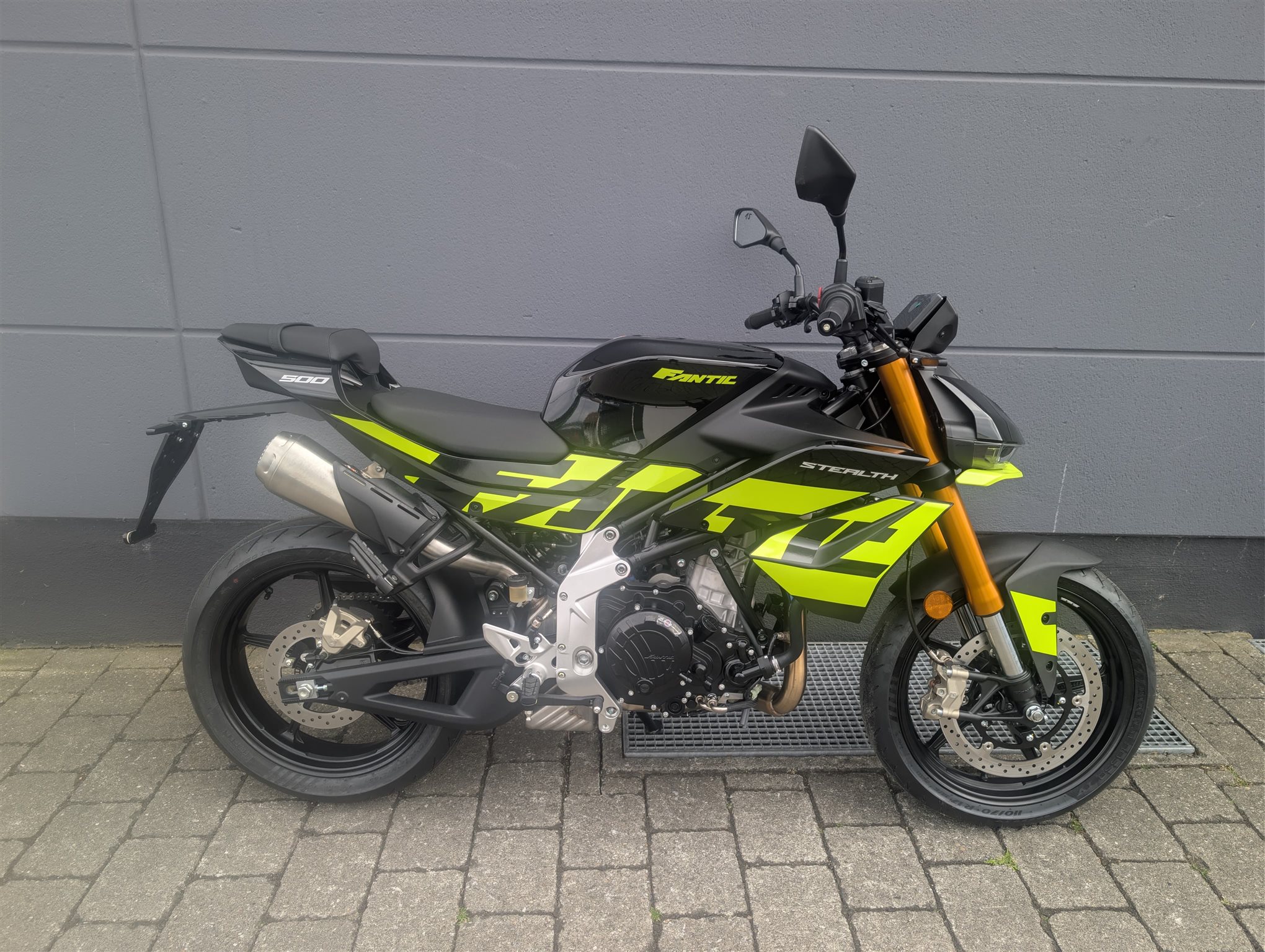 Fantic Stealth 500
