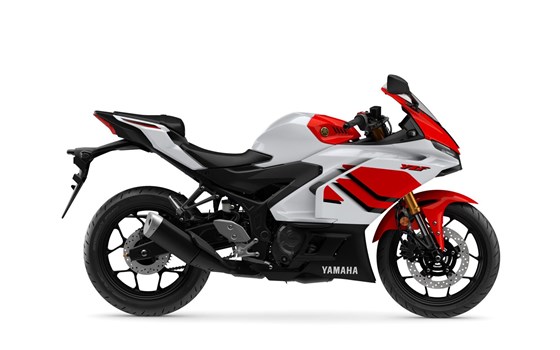 Neufahrzeug Yamaha R3 - Bild 1
