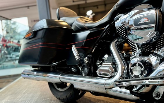 Gebrauchtmotorrad Harley-Davidson Touring Street Glide Special FLHXS - Bild 13