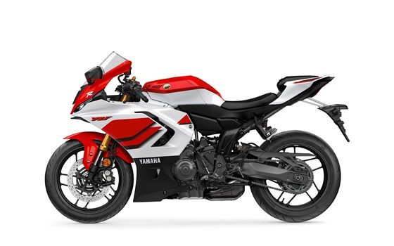 Neufahrzeug Yamaha R7 35 kW - Bild 3