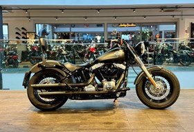 Harley-Davidson Softail Slim FLS