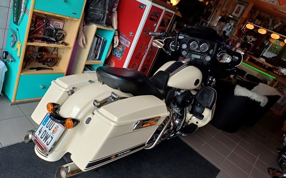 Gebrauchtmotorrad Harley-Davidson Electra Glide FLH - Bild 7