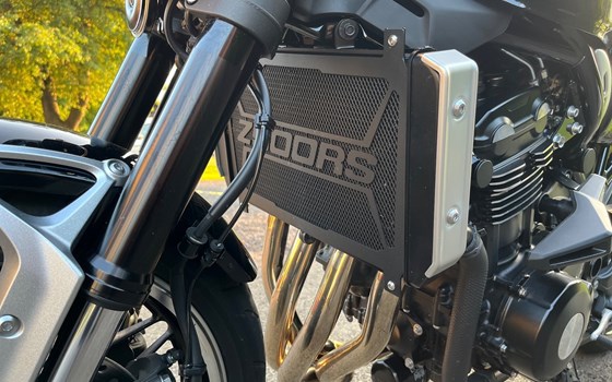 Gebrauchtmotorrad Kawasaki Z900 RS - Bild 10