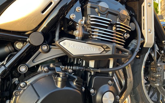 Gebrauchtmotorrad Kawasaki Z900 RS - Bild 7