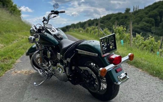 Gebrauchtmotorrad Harley-Davidson Softail Heritage Classic FLHC - Bild 6