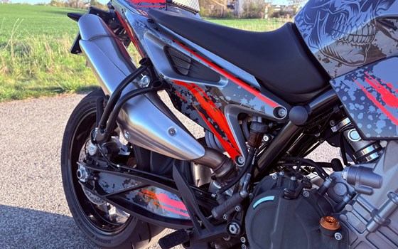 Gebrauchtmotorrad KTM 790 Duke - Bild 10
