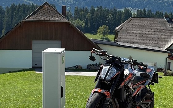 Gebrauchtmotorrad KTM 790 Duke - Bild 2