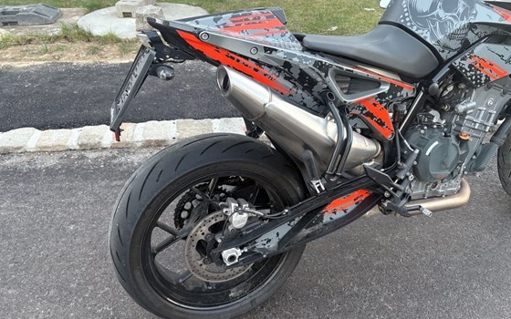 Gebrauchtmotorrad KTM 790 Duke - Bild 8