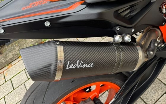 Gebrauchtmotorrad KTM 890 Duke R - Bild 1