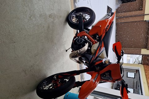 Hardenduros - wenig km - fast neu