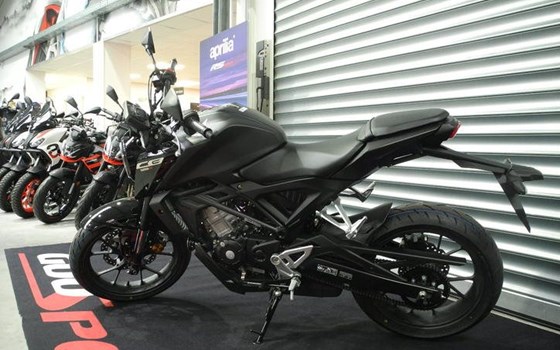 Neufahrzeug Honda CB125R - Bild 7