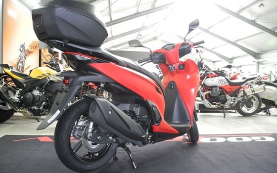 Neufahrzeug Honda SH350i - Bild 7