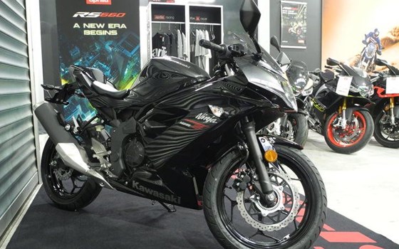 Neufahrzeug Kawasaki Ninja 125 - Bild 5