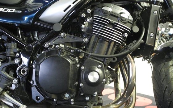 Gebrauchtmotorrad Kawasaki Z900 RS - Bild 8