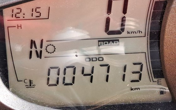 Gebrauchtmotorrad Triumph Street Triple R - Bild 2